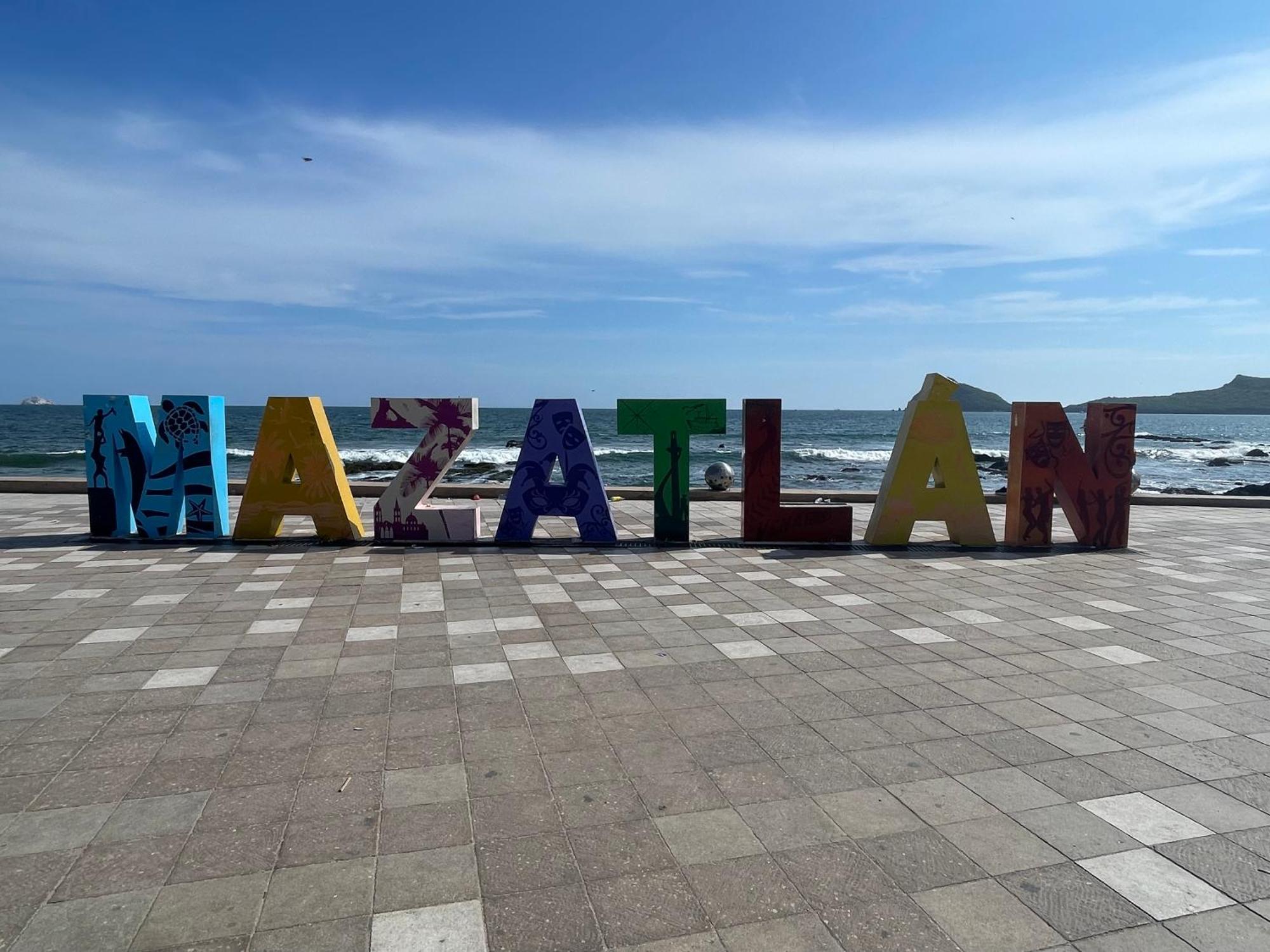 New & Comfy, 5 Star Area, Walk 2 Beach, Pool, Views, King Bed Масатлан Экстерьер фото